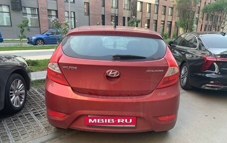 Hyundai Solaris II рестайлинг, 2013 год, 1 350 000 рублей, 5 фотография