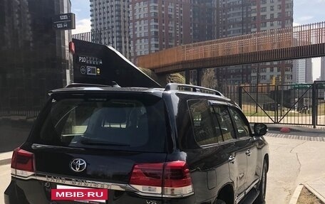 Toyota Land Cruiser 200, 2015 год, 8 500 000 рублей, 3 фотография