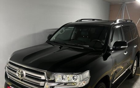 Toyota Land Cruiser 200, 2015 год, 8 500 000 рублей, 5 фотография