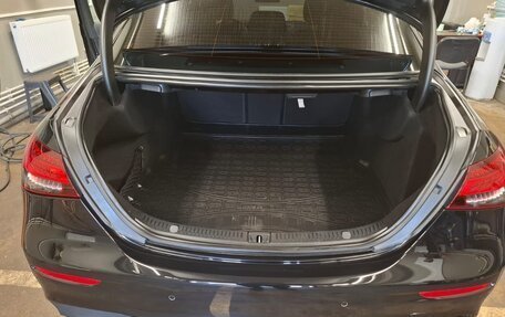 Mercedes-Benz E-Класс, 2020 год, 4 090 000 рублей, 2 фотография