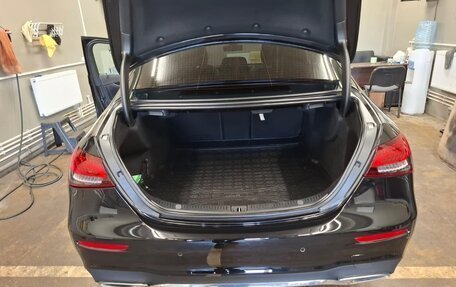 Mercedes-Benz E-Класс, 2020 год, 4 090 000 рублей, 7 фотография