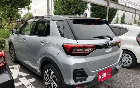 Toyota Raize I, 2022 год, 1 312 000 рублей, 2 фотография