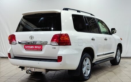 Toyota Land Cruiser 200, 2012 год, 3 400 000 рублей, 6 фотография