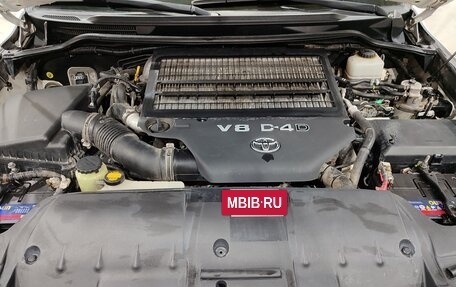 Toyota Land Cruiser 200, 2012 год, 3 400 000 рублей, 12 фотография