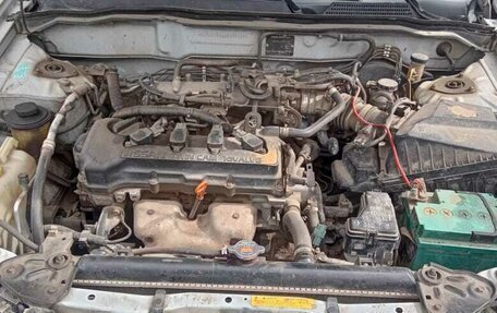 Nissan Almera, 2001 год, 620 000 рублей, 9 фотография