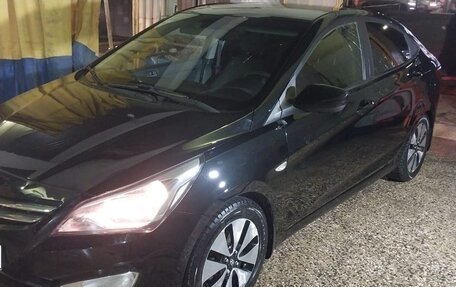 Hyundai Solaris II рестайлинг, 2016 год, 800 000 рублей, 15 фотография