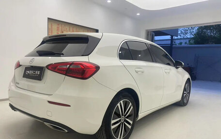 Mercedes-Benz A-Класс, 2022 год, 2 000 000 рублей, 2 фотография