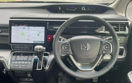 Honda Stepwgn IV, 2021 год, 2 054 000 рублей, 9 фотография