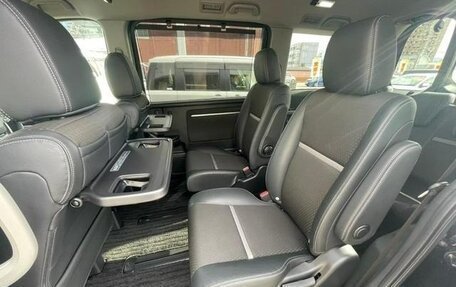 Honda Stepwgn IV, 2021 год, 2 054 000 рублей, 16 фотография