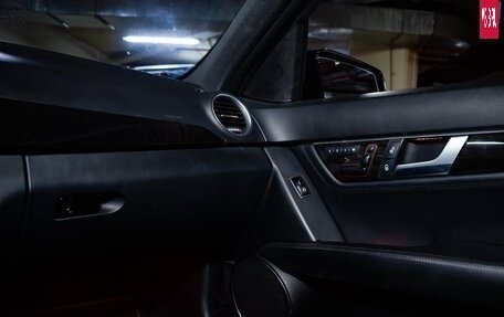 Mercedes-Benz C-Класс AMG, 2013 год, 5 300 000 рублей, 18 фотография