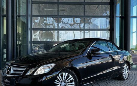 Mercedes-Benz E-Класс, 2011 год, 2 600 000 рублей, 2 фотография
