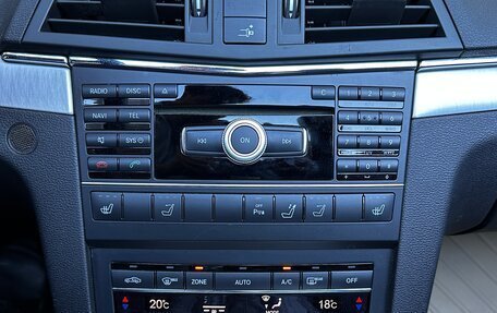 Mercedes-Benz E-Класс, 2011 год, 2 600 000 рублей, 13 фотография