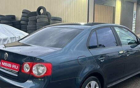 Volkswagen Jetta VI, 2008 год, 500 000 рублей, 1 фотография