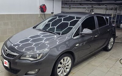 Opel Astra J, 2010 год, 830 000 рублей, 1 фотография