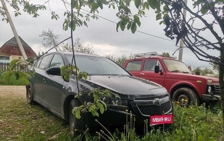 Chevrolet Cruze II, 2010 год, 500 000 рублей, 1 фотография