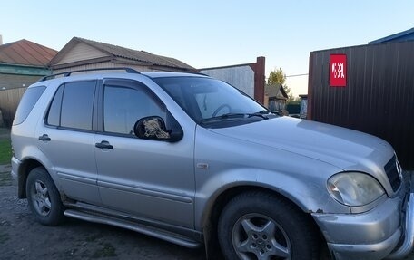 Mercedes-Benz M-Класс, 1999 год, 350 000 рублей, 3 фотография