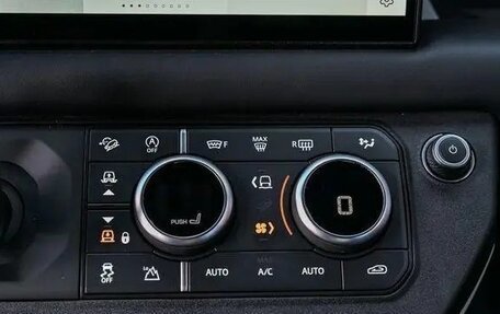 Land Rover Defender II, 2022 год, 7 390 000 рублей, 27 фотография