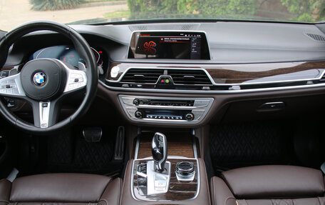 BMW 7 серия, 2022 год, 8 500 000 рублей, 13 фотография