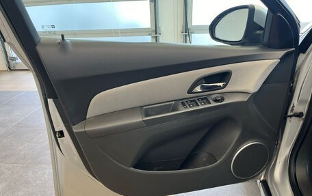 Chevrolet Cruze II, 2010 год, 520 000 рублей, 14 фотография
