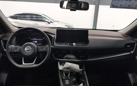 Nissan X-Trail, 2022 год, 2 420 000 рублей, 8 фотография