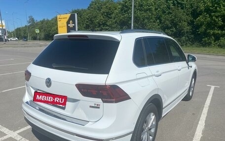 Volkswagen Tiguan II, 2017 год, 2 300 000 рублей, 5 фотография