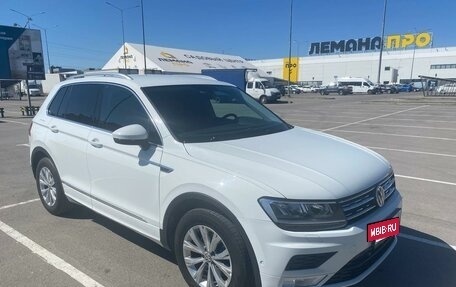 Volkswagen Tiguan II, 2017 год, 2 300 000 рублей, 10 фотография