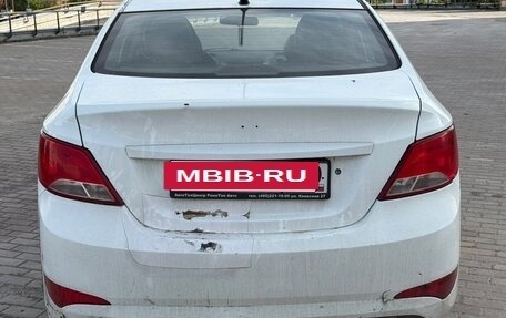 Hyundai Solaris II рестайлинг, 2016 год, 500 000 рублей, 21 фотография