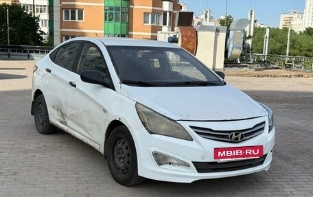 Hyundai Solaris II рестайлинг, 2016 год, 500 000 рублей, 16 фотография