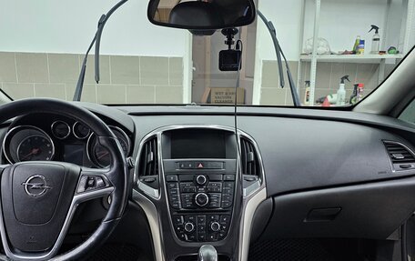 Opel Astra J, 2010 год, 830 000 рублей, 4 фотография