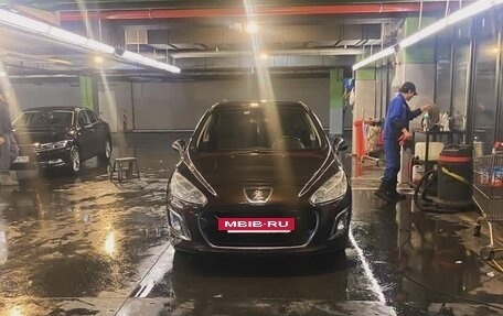 Peugeot 308 II, 2011 год, 550 000 рублей, 7 фотография