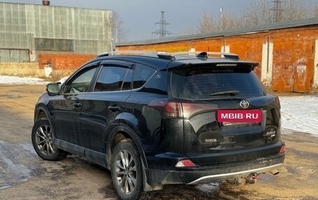 Toyota RAV4, 2017 год, 2 850 000 рублей, 3 фотография