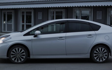 Toyota Prius, 2010 год, 960 000 рублей, 4 фотография