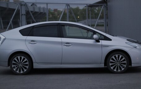 Toyota Prius, 2010 год, 960 000 рублей, 9 фотография