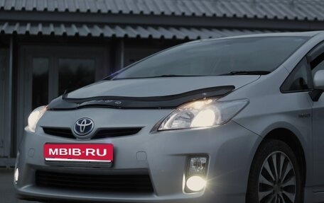 Toyota Prius, 2010 год, 960 000 рублей, 3 фотография