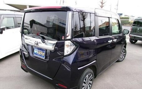 Toyota Roomy I, 2022 год, 902 000 рублей, 2 фотография