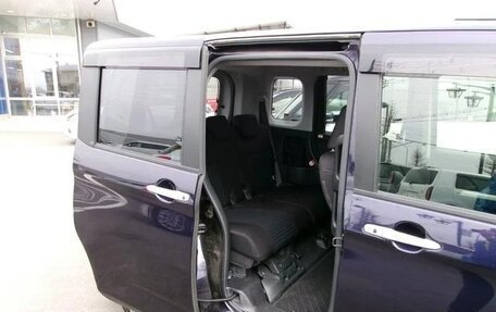 Toyota Roomy I, 2022 год, 902 000 рублей, 29 фотография