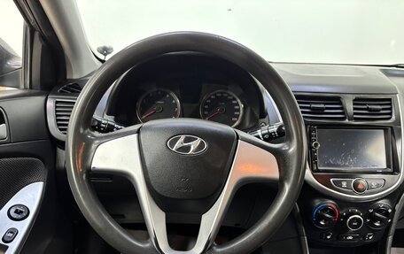 Hyundai Solaris II рестайлинг, 2011 год, 610 000 рублей, 11 фотография