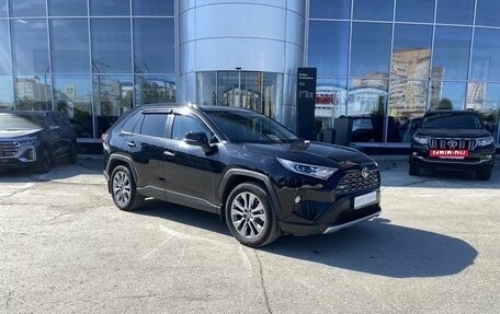 Toyota RAV4, 2022 год, 3 700 000 рублей, 7 фотография