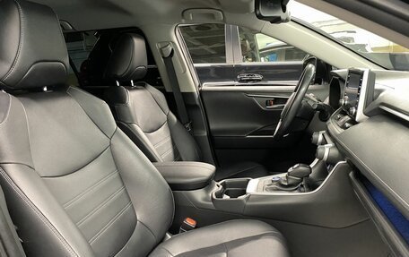 Toyota RAV4, 2022 год, 3 700 000 рублей, 22 фотография