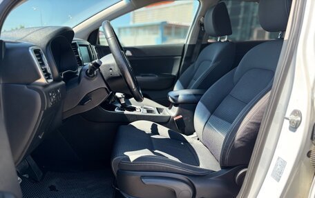 KIA Sportage IV рестайлинг, 2018 год, 2 169 000 рублей, 8 фотография