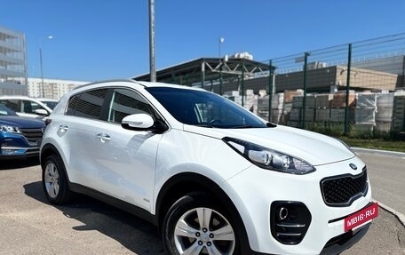 KIA Sportage IV рестайлинг, 2018 год, 2 169 000 рублей, 7 фотография