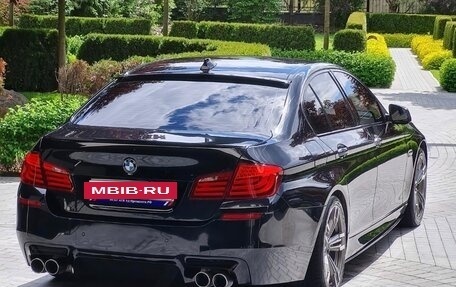 BMW 5 серия, 2013 год, 1 950 000 рублей, 4 фотография