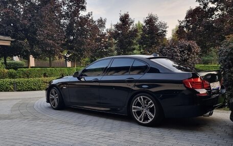 BMW 5 серия, 2013 год, 1 950 000 рублей, 10 фотография
