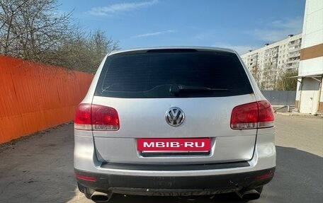 Volkswagen Touareg III, 2003 год, 550 000 рублей, 4 фотография
