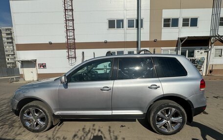 Volkswagen Touareg III, 2003 год, 550 000 рублей, 12 фотография