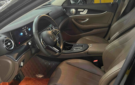 Mercedes-Benz E-Класс, 2024 год, 6 587 000 рублей, 3 фотография