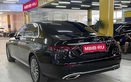 Mercedes-Benz E-Класс, 2024 год, 6 587 000 рублей, 2 фотография