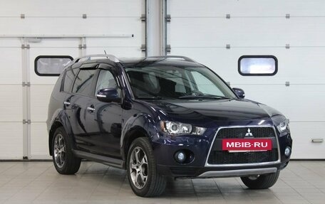 Mitsubishi Outlander III рестайлинг 3, 2010 год, 1 130 000 рублей, 3 фотография