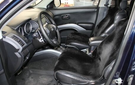 Mitsubishi Outlander III рестайлинг 3, 2010 год, 1 130 000 рублей, 11 фотография
