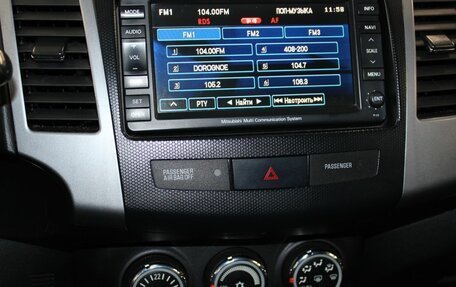 Mitsubishi Outlander III рестайлинг 3, 2010 год, 1 130 000 рублей, 16 фотография